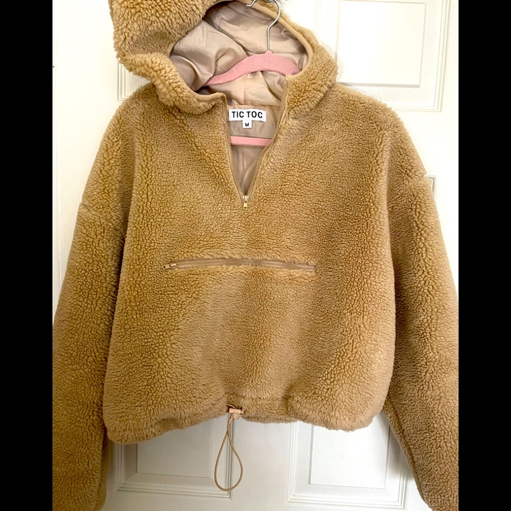 Hoodie by Tic Toc great Sherpa like  fur drawstring waist size M